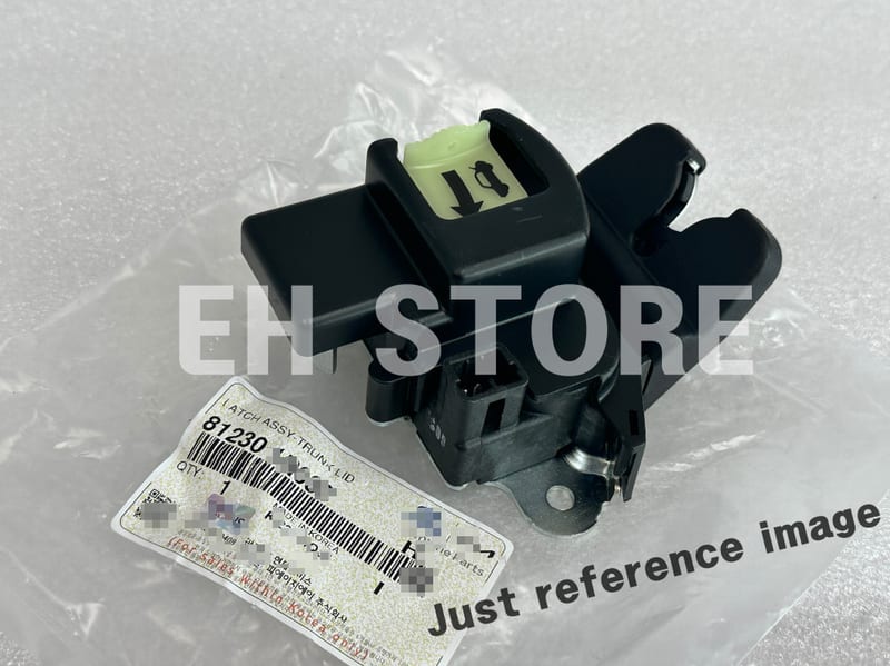 Khóa ngậm cốp hậu