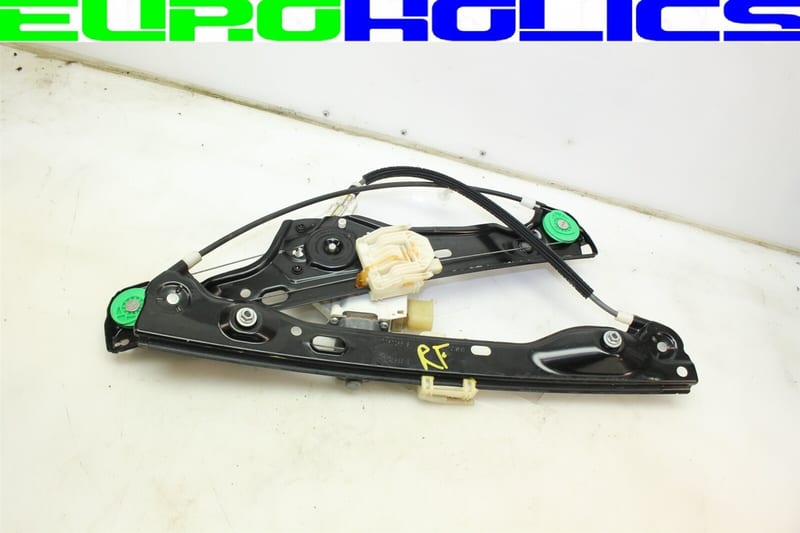Cụm compa lên xuống kính cửa trước
