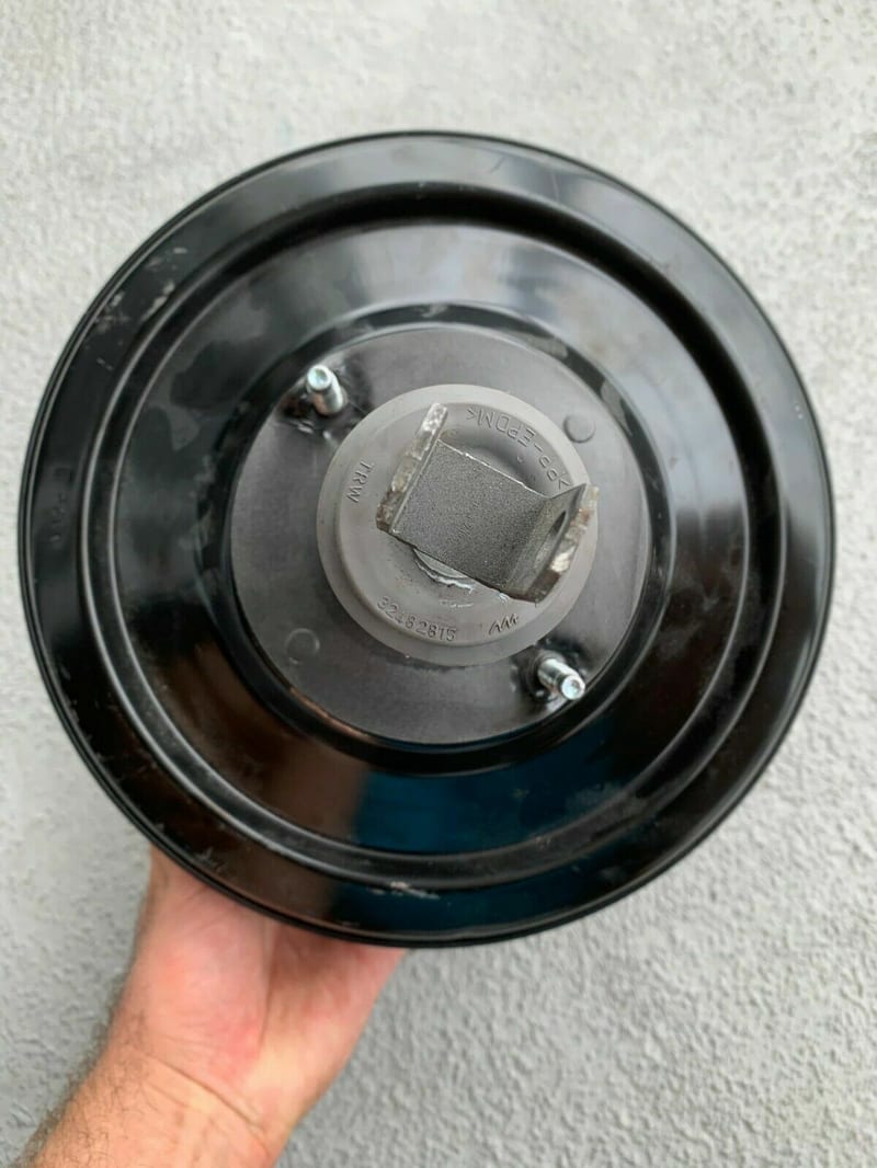 Bầu trợ lực phanh liền tổng phanh