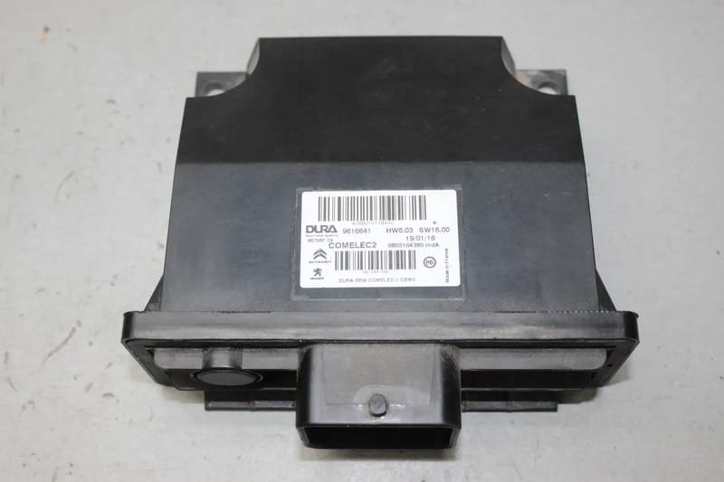 Hộp điều khiển hộp số tcu