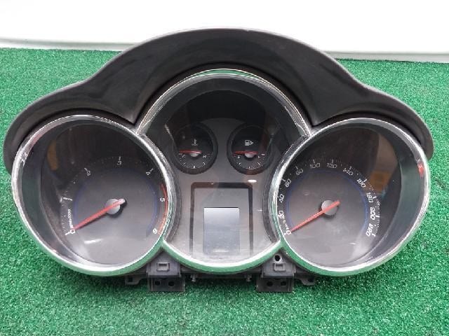 Đồng hồ táp lô