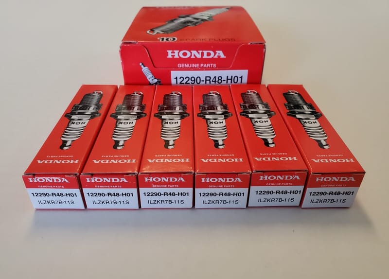 Bugi đánh lửa iridium chân dài (spark plugs)