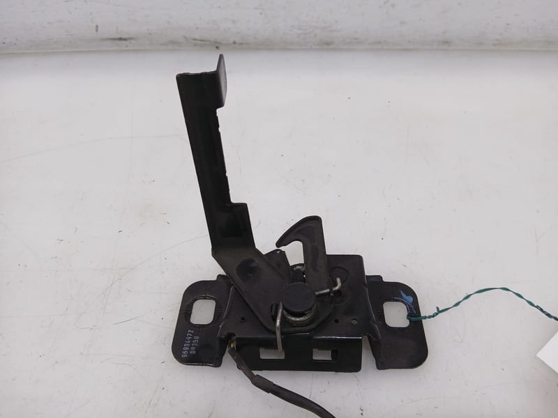 Cơ cấu mở nắp capo