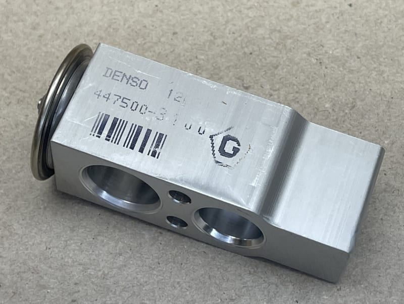 Van tiết lưu điều hòa (a/c expansion valve)